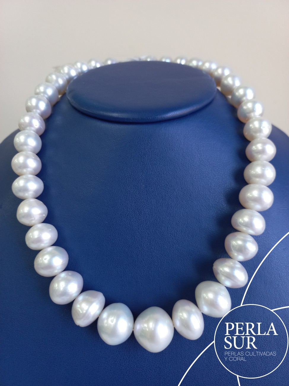 Australiana 11'10x18mm Botón Barroca