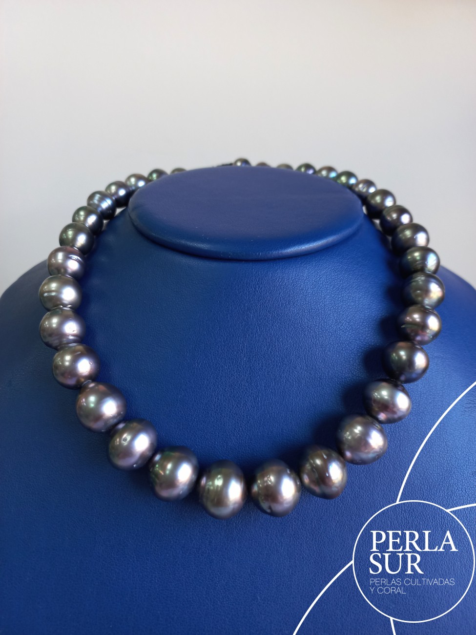 Collar Tahití 9'9x14'7mm Barroca Berenjena