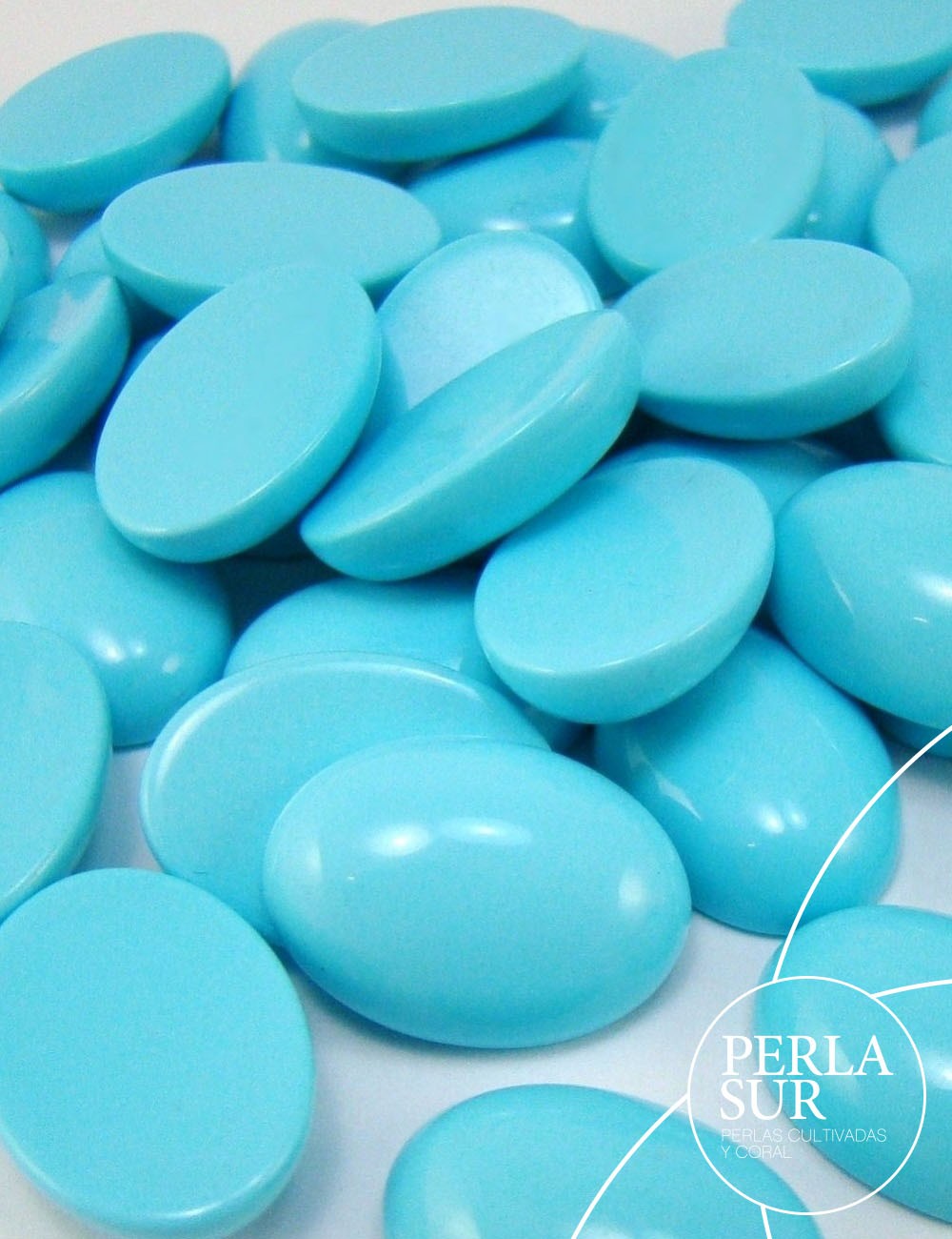 Cabuchón oval 10x12mm turquesa reconstituída