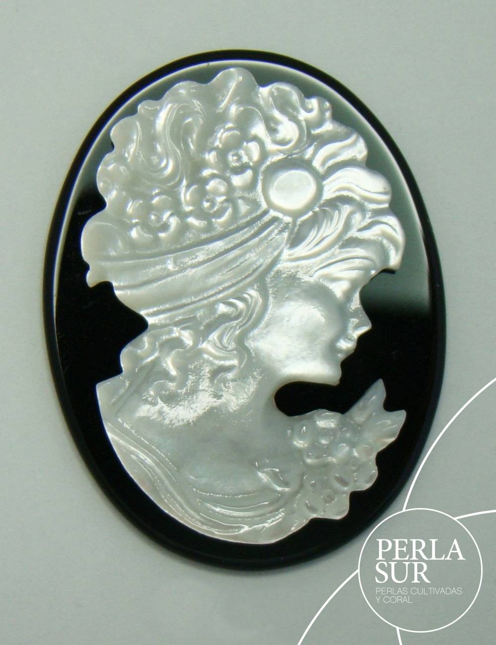 Sonya 27x35mm Camafeo Nácar Australiana + Ónix