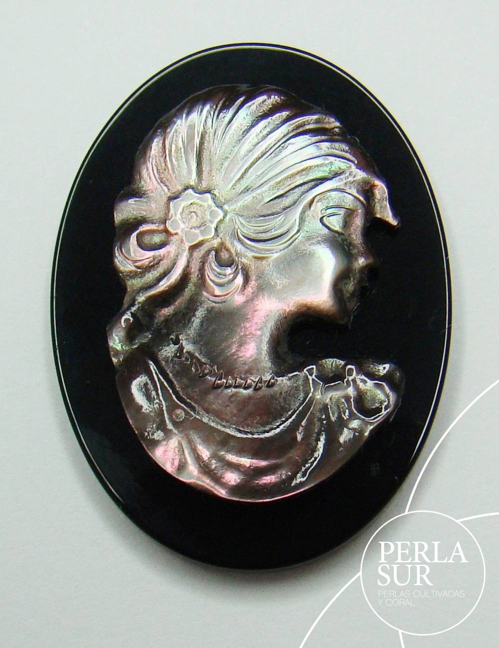 Mercedes 22x30mm Camafeo Nácar Tahití + Ónix