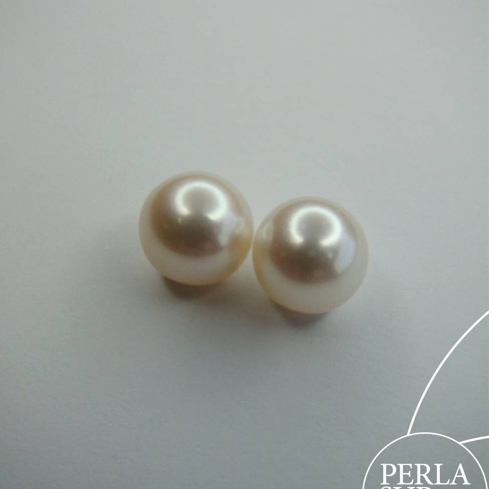 261923 - Pareja A 9'5-10mm 1/2t perla esf. blanca