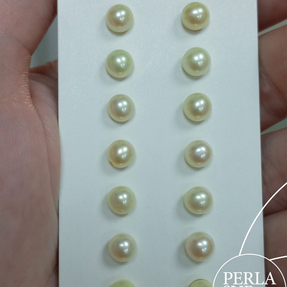 Pareja perla 1/2t 5'5-6mm Golden