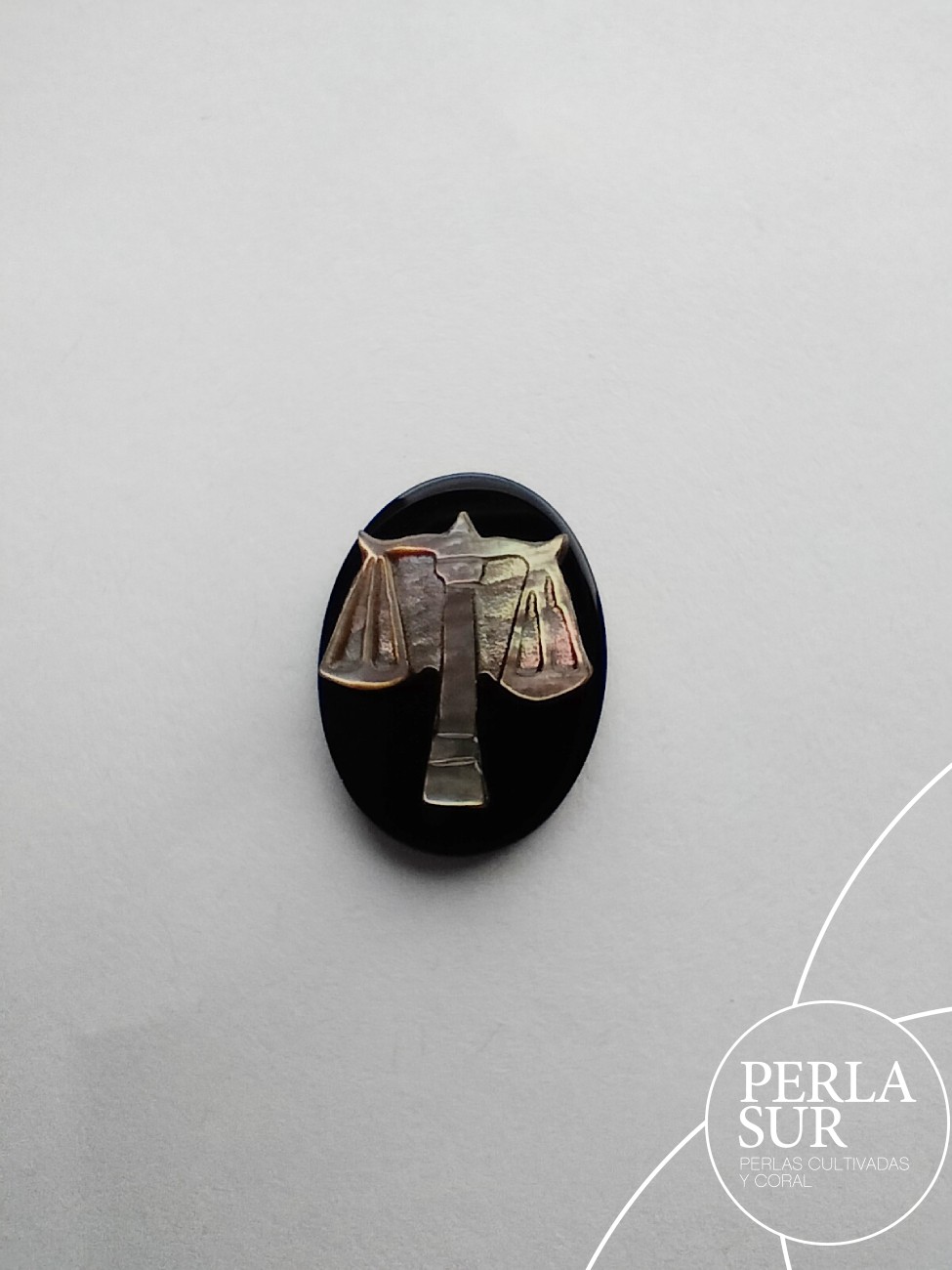 Libra 15x20mm Ónix-Madreperla Tahití