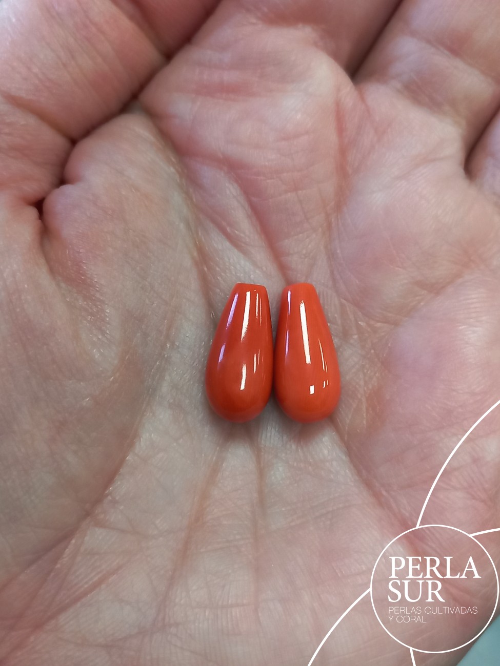 Par Perillas 7x15mm 1/2T coral japonés