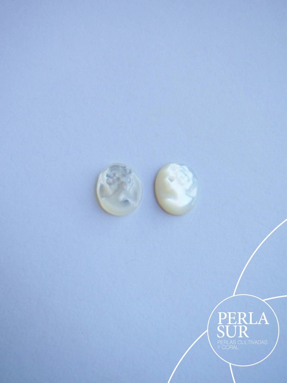 Par Sara 7x9mm Camafeo Nácar Australiana