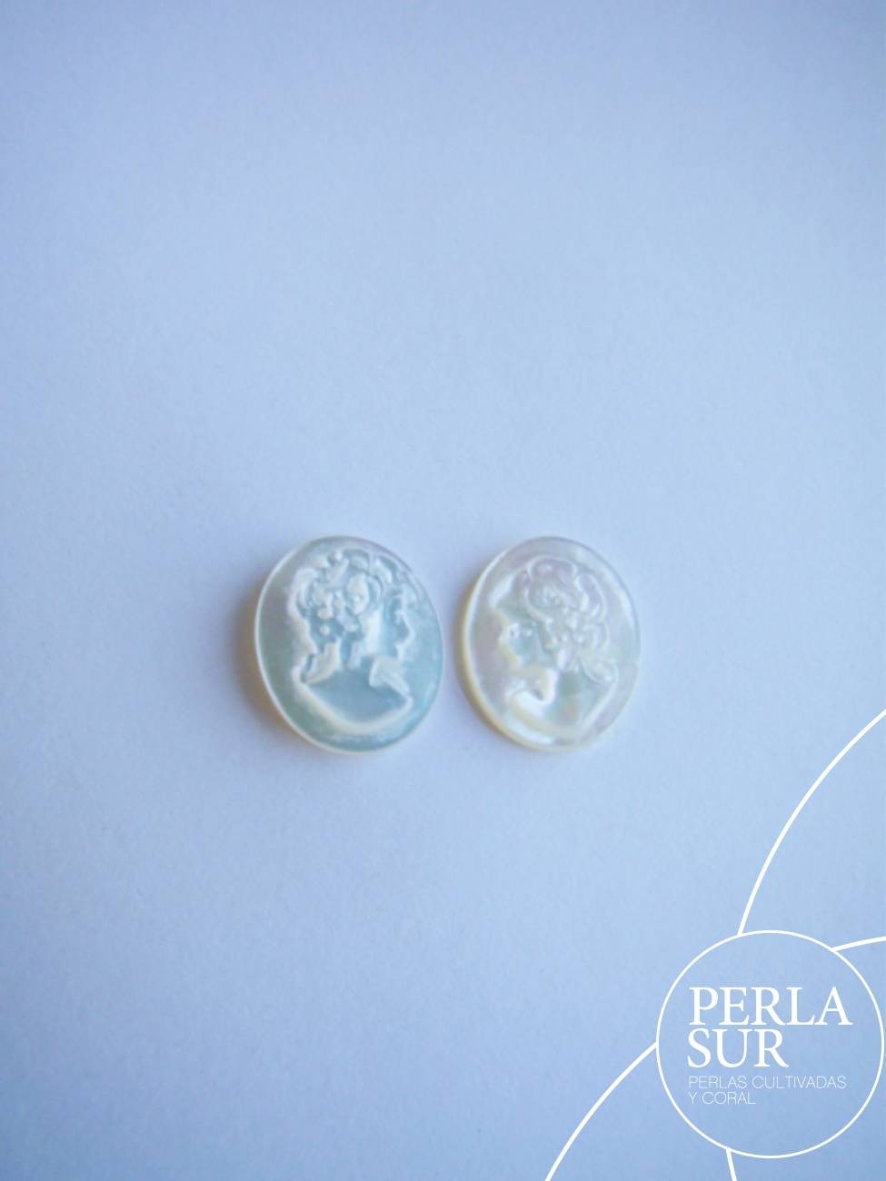 Par 10x12mm Sara Nácar Australiana