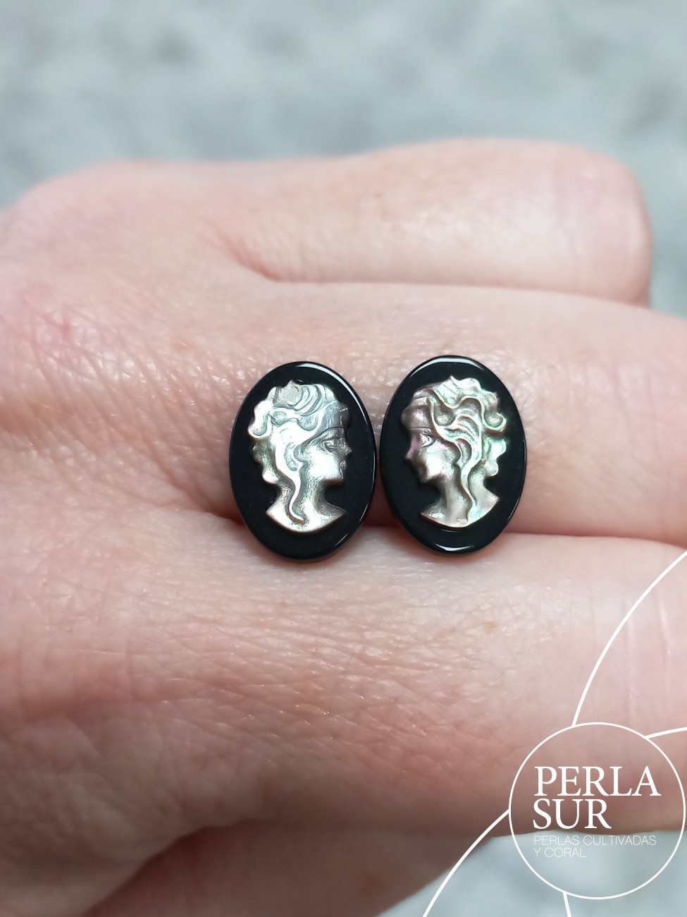 Par 10x14mm Sara Camafeos Nácar Tahití + Ónix