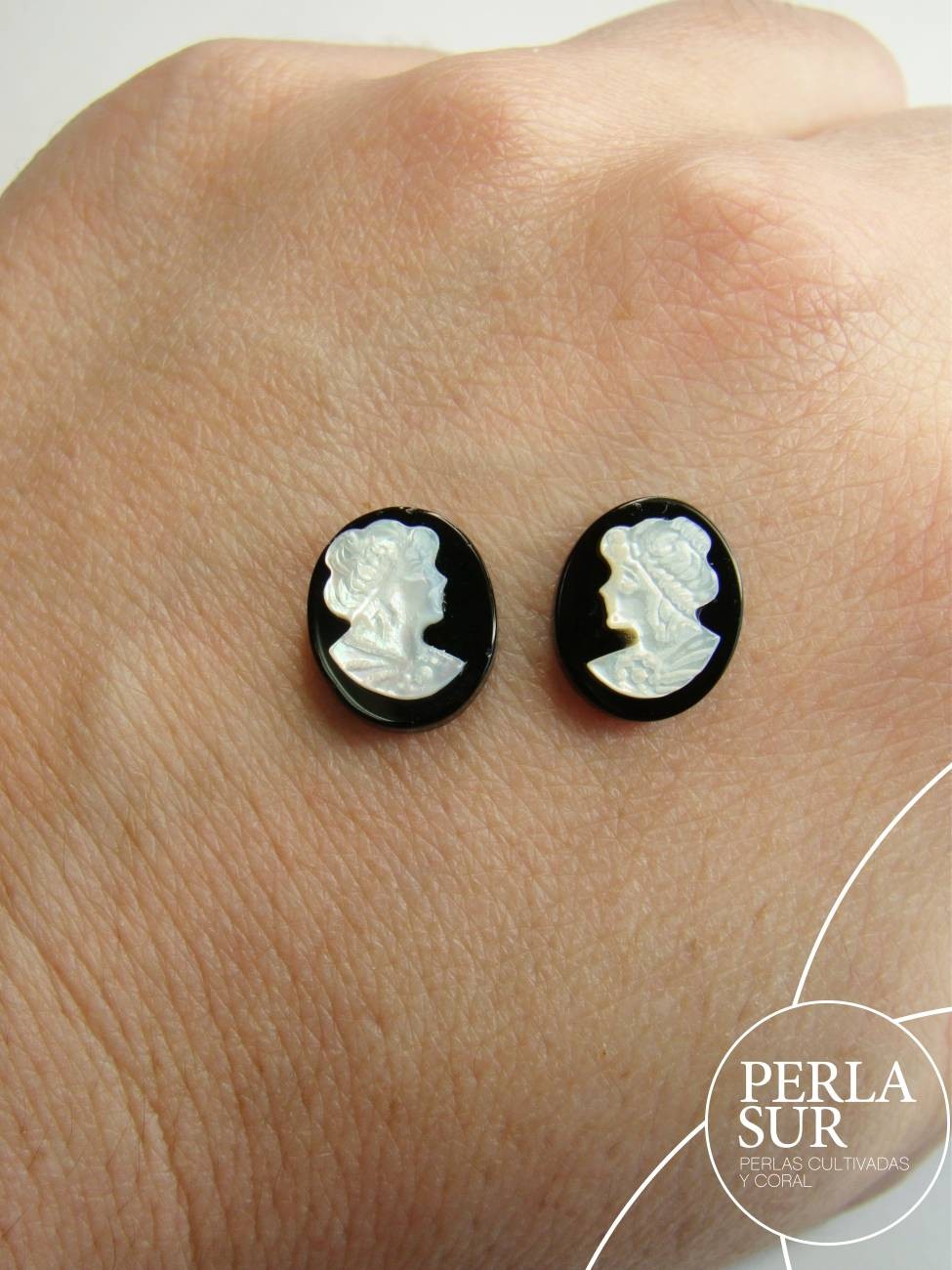 Par 10x12mm Agnes Camafeo Nácar Australiana + Ónix