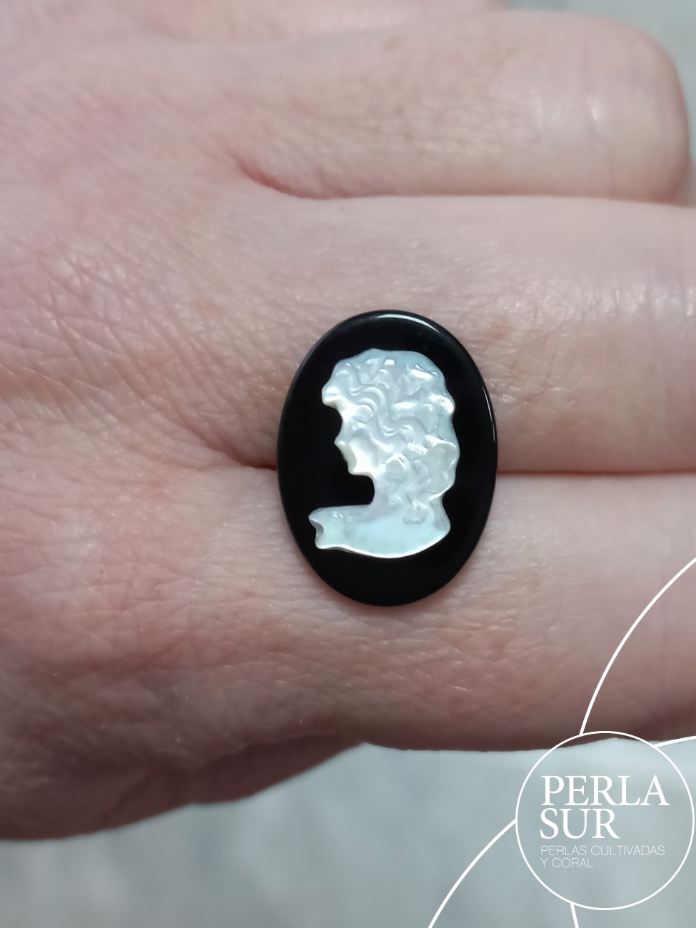 Victoria 15x20mm Camafeo Nácar Australiana + Ónix