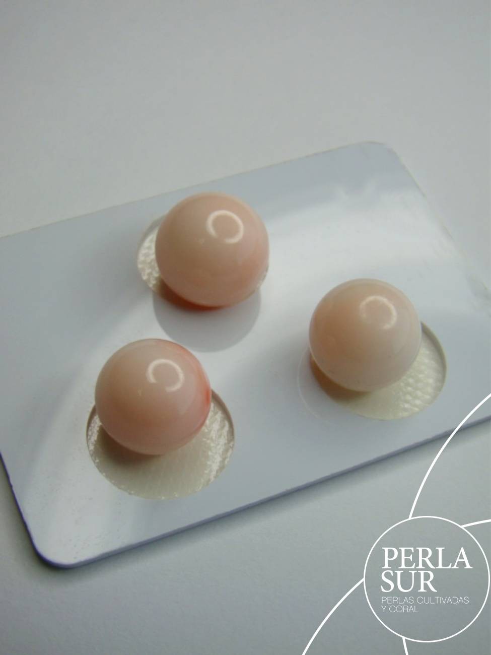 Trío Bolas 10-11mm ½t. Coral Rosa