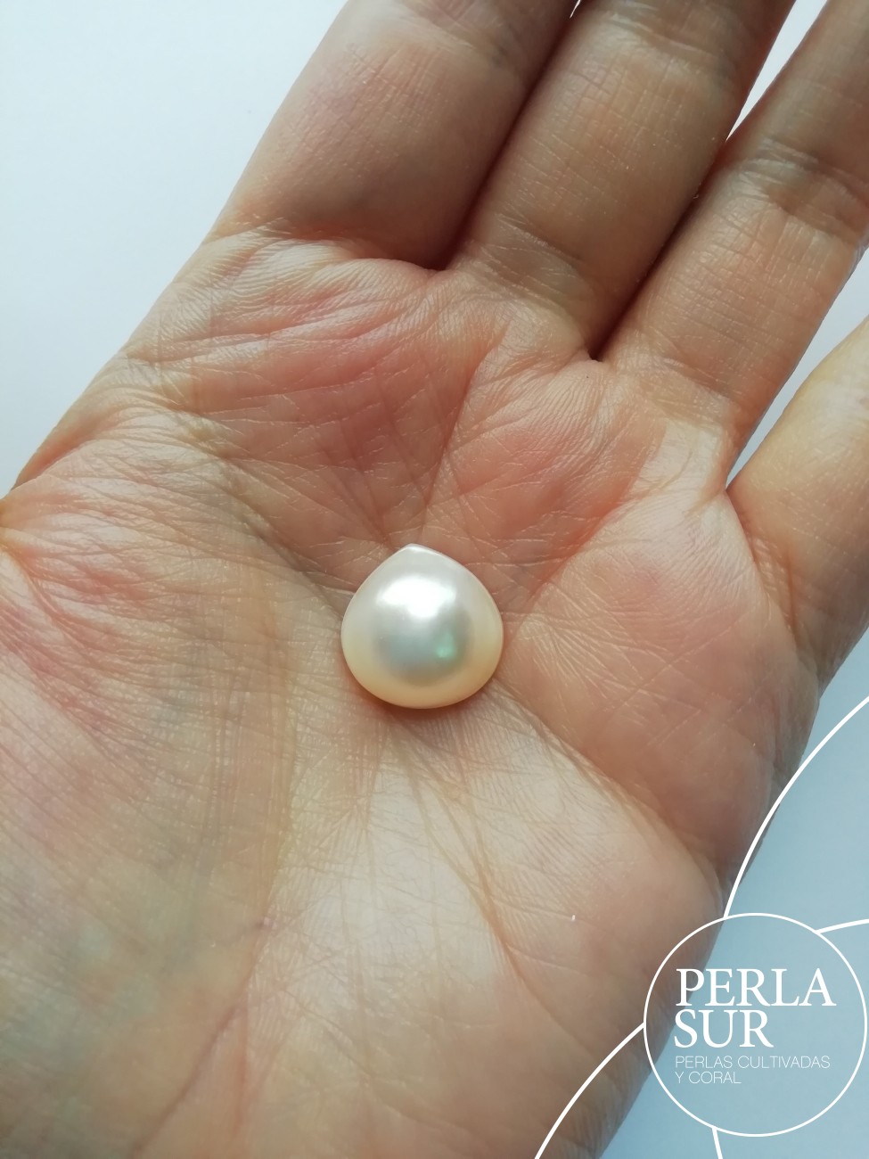 Mabe lágrima 14'5x14'5mm blanca