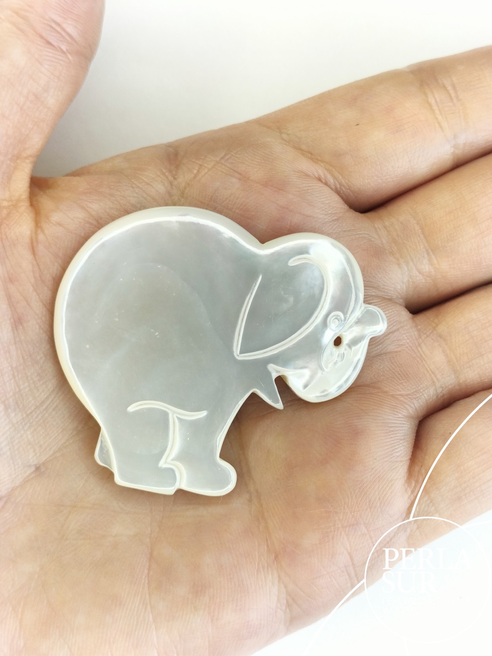 Elefante 41x48mm Nácar Australiana