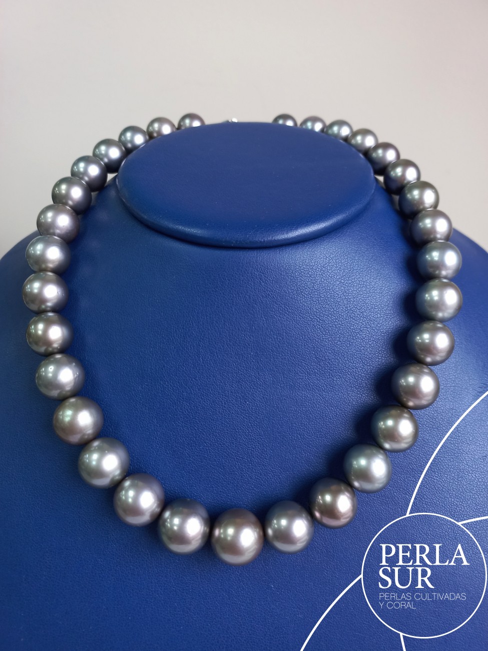 Collar tahití R 11x14mm 32p 40cm