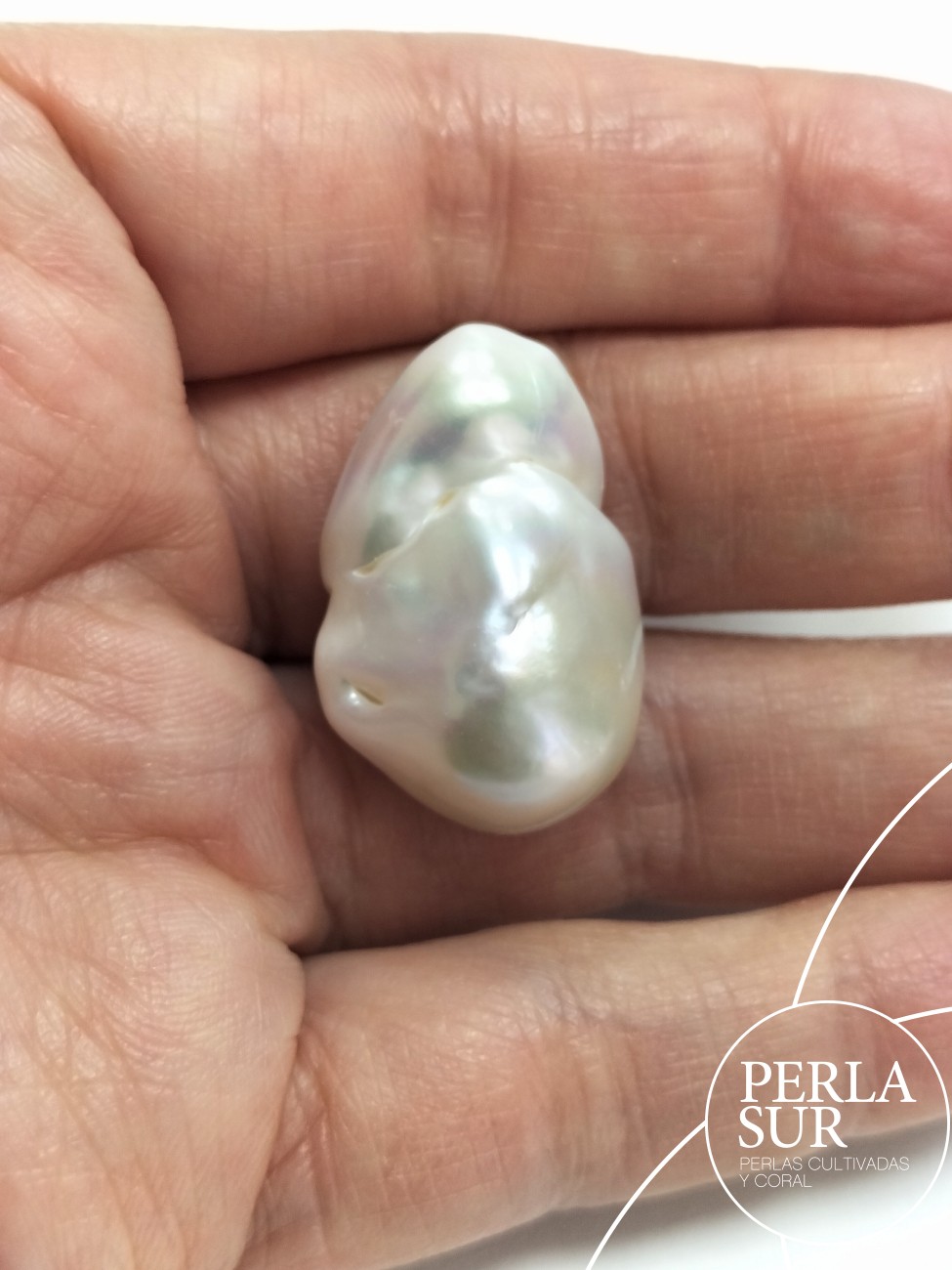 Perla flameball 20x28mm pasada