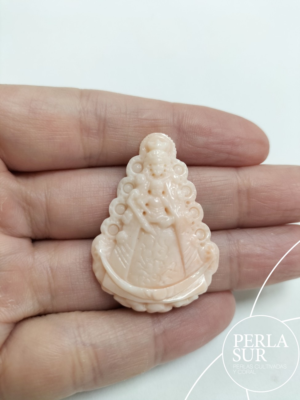 Virgen del Rocío coral rosa