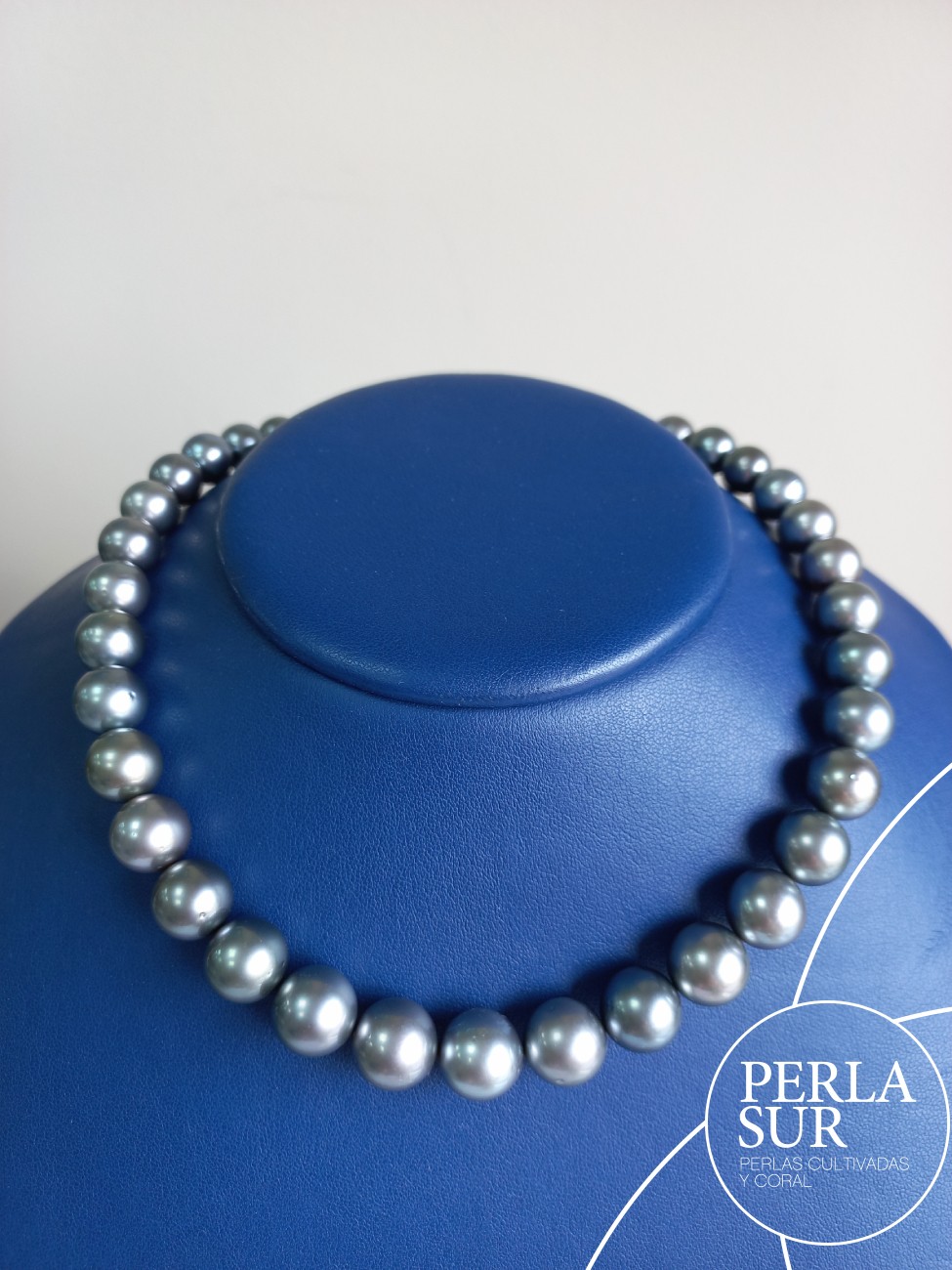 Collar Tahití R 9x12mm 41p 42cm