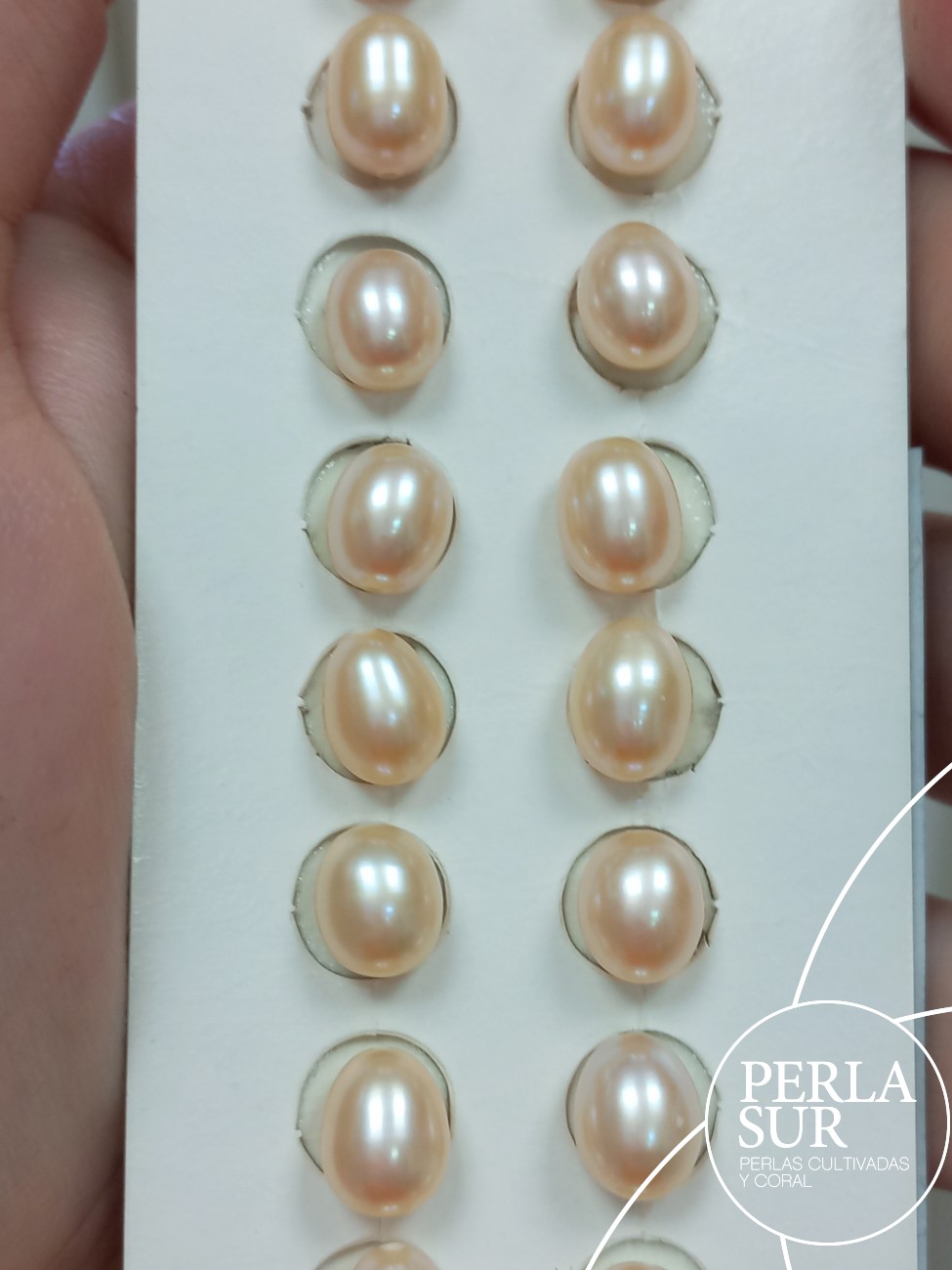 Pareja Perla 6-6'5mm Salmón Oval 1/2T. Color Natural