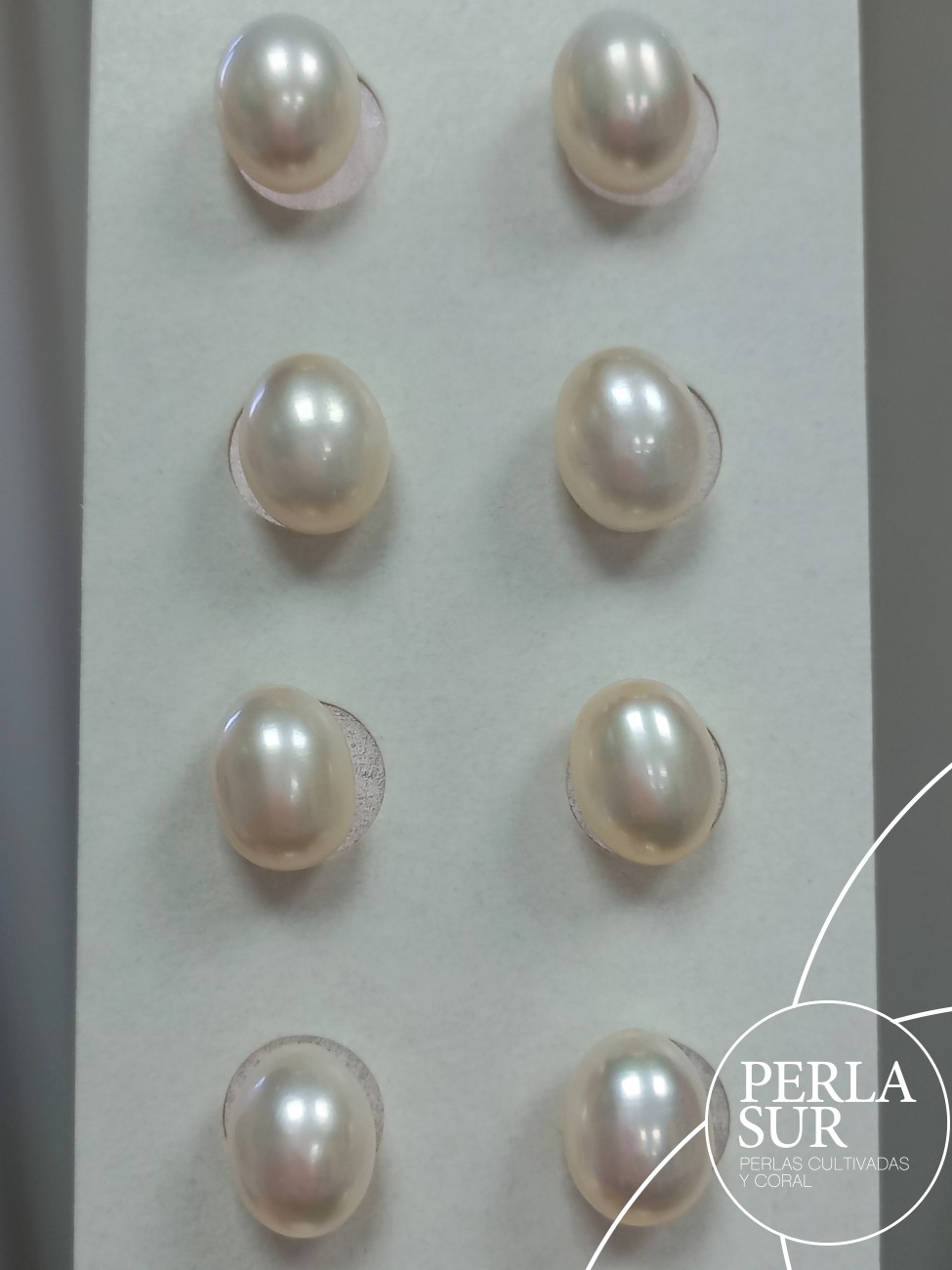 Pareja Perla Oval 9x11'5mm 1/2T. Blanca