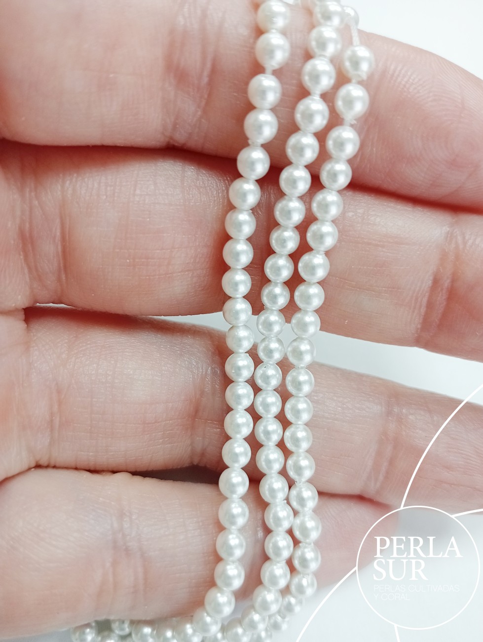 Hilo SHELL esférica 3mm blanca