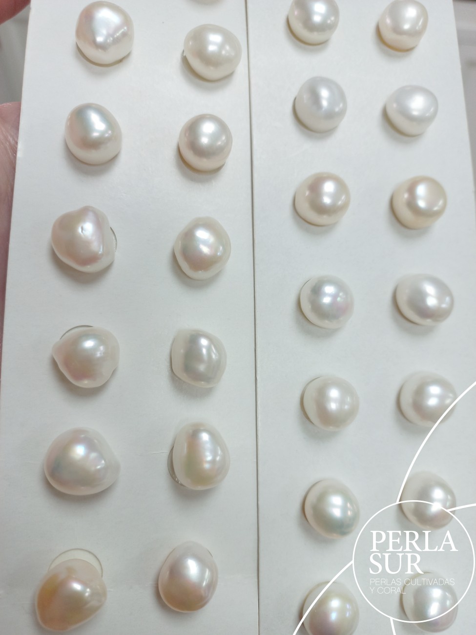 Perla barroca 11x13mm sin taladro